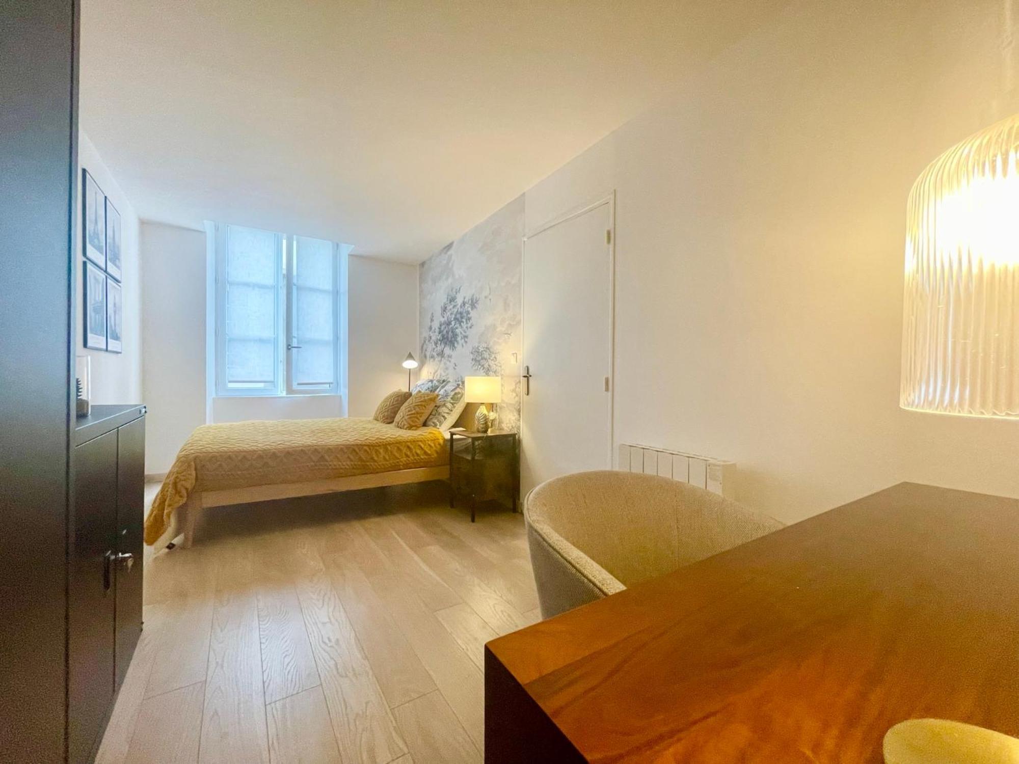 Apartament Orleans - Le Royal - Lumineux - Stationnement Zewnętrze zdjęcie