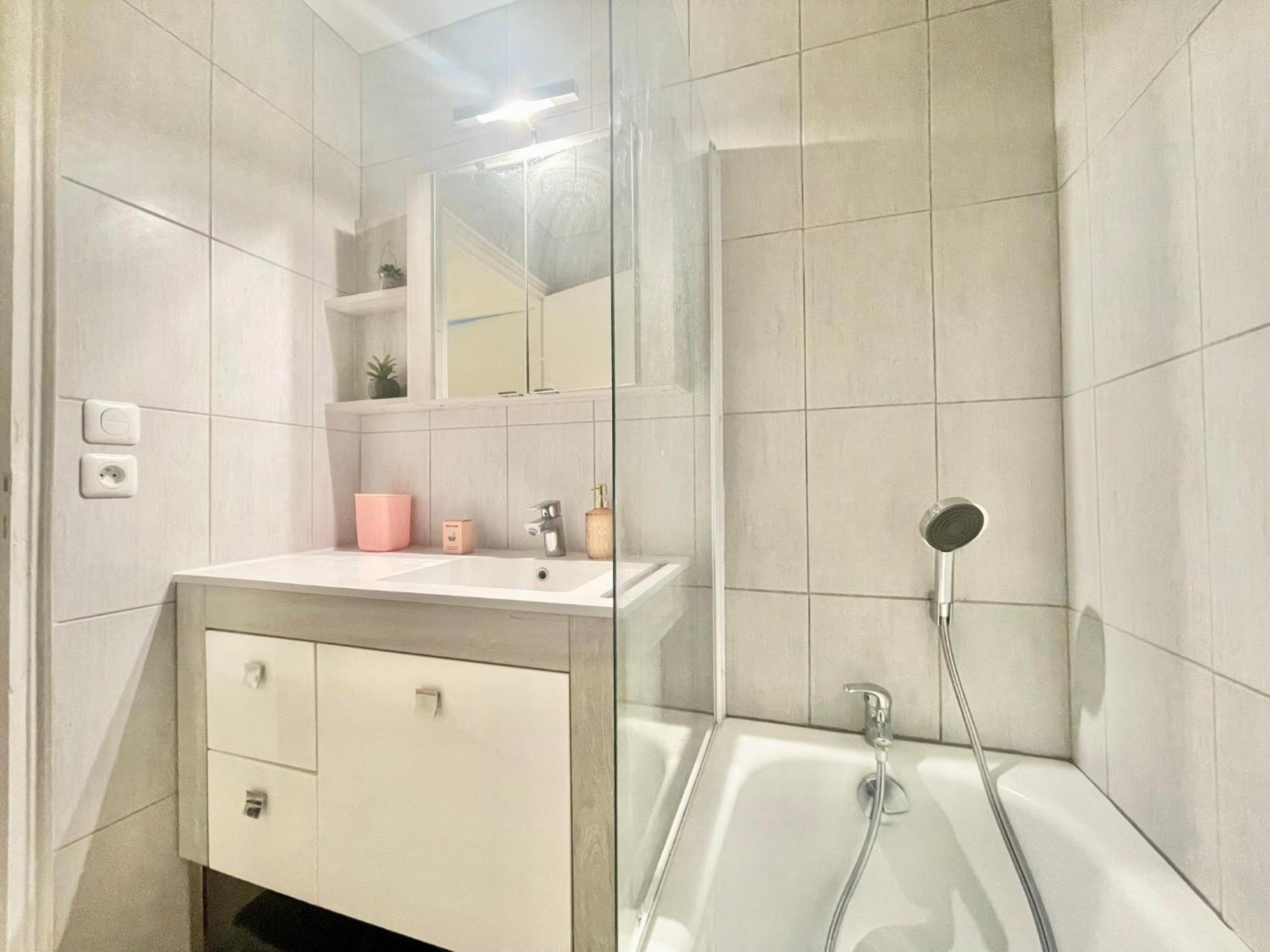 Apartament Orleans - Le Royal - Lumineux - Stationnement Zewnętrze zdjęcie